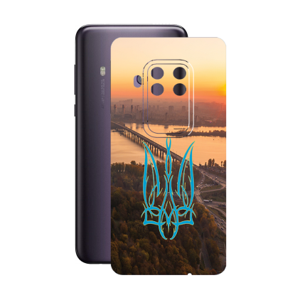 Защитная пленка StatusSKIN для Motorola One Zoom