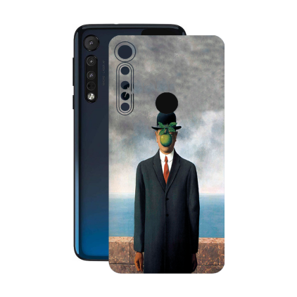 Защитная пленка StatusSKIN для Motorola One Macro