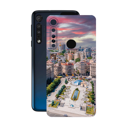Защитная пленка StatusSKIN для Motorola One Macro